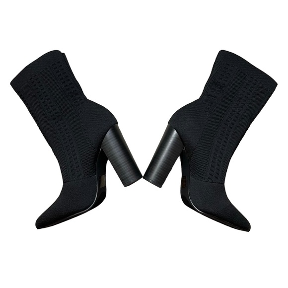 NWT ShoeDazzle Booties Size 6 - Picture 7 of 11